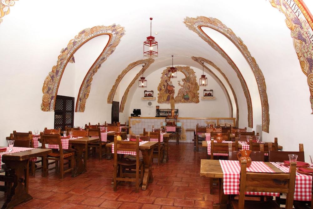 Parador De Chinchon Luaran gambar