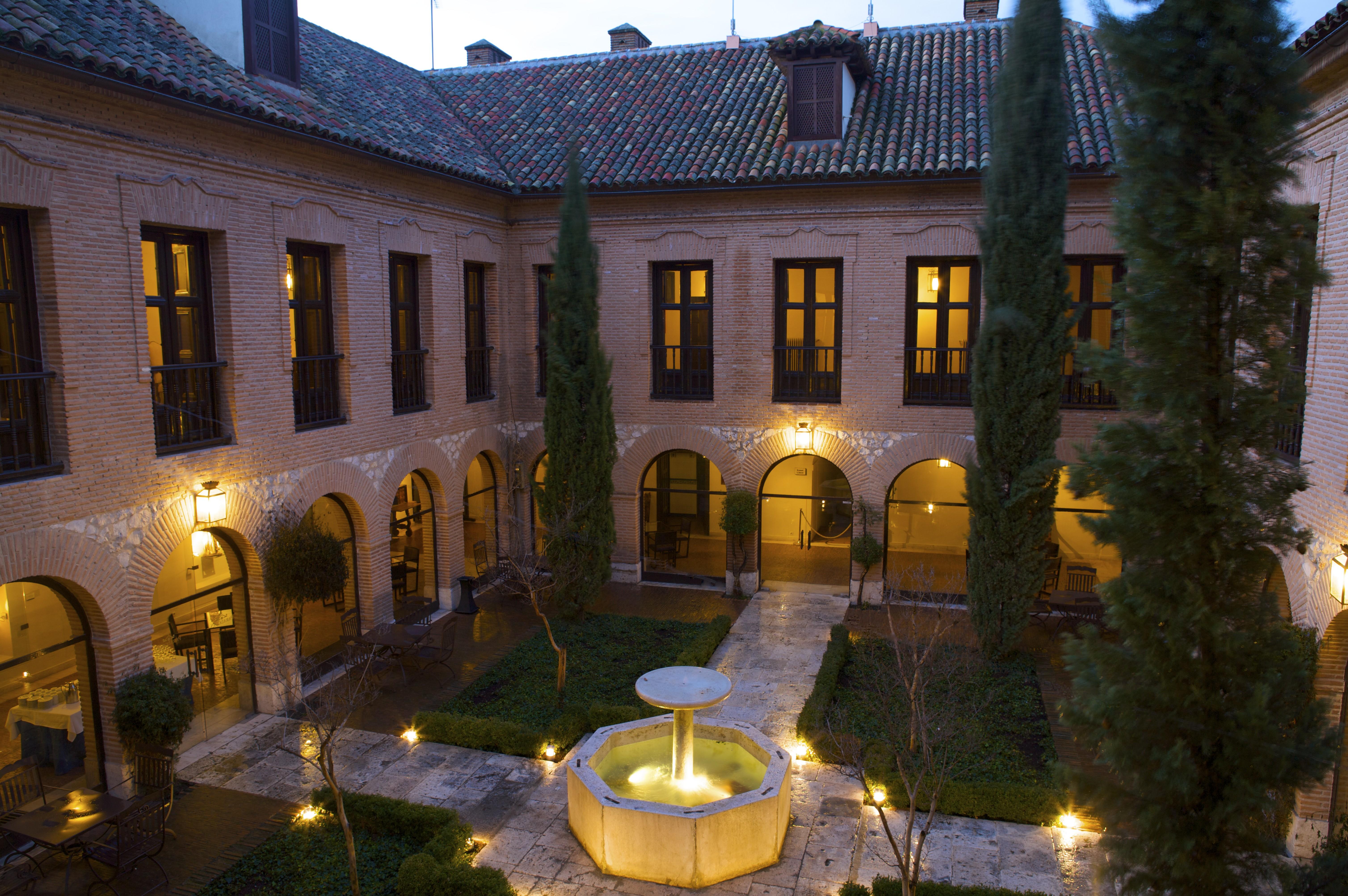Parador De Chinchon Luaran gambar